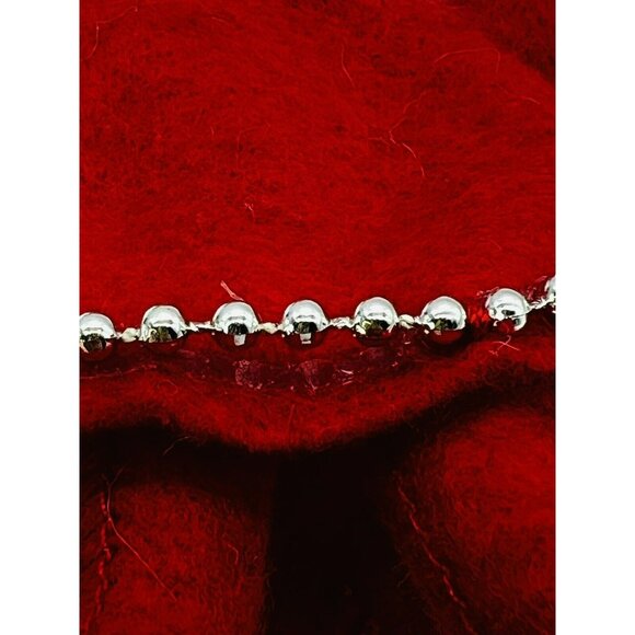 Annalee Green Red Elf Christmas Pair 2008 Silver Trim Open Eyes Mouth 7 inch - Picture 5 of 13